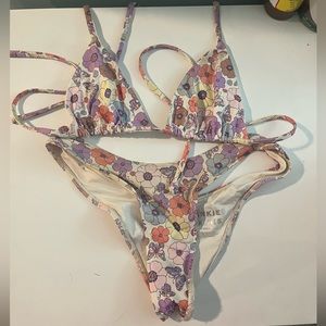 Frankie’s bikini set
